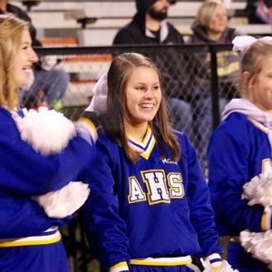 Meet your Posher, Madeline